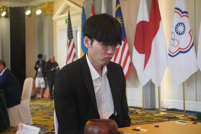 包含赫塔菲客场惊险逆转，反超对手晋级的词条