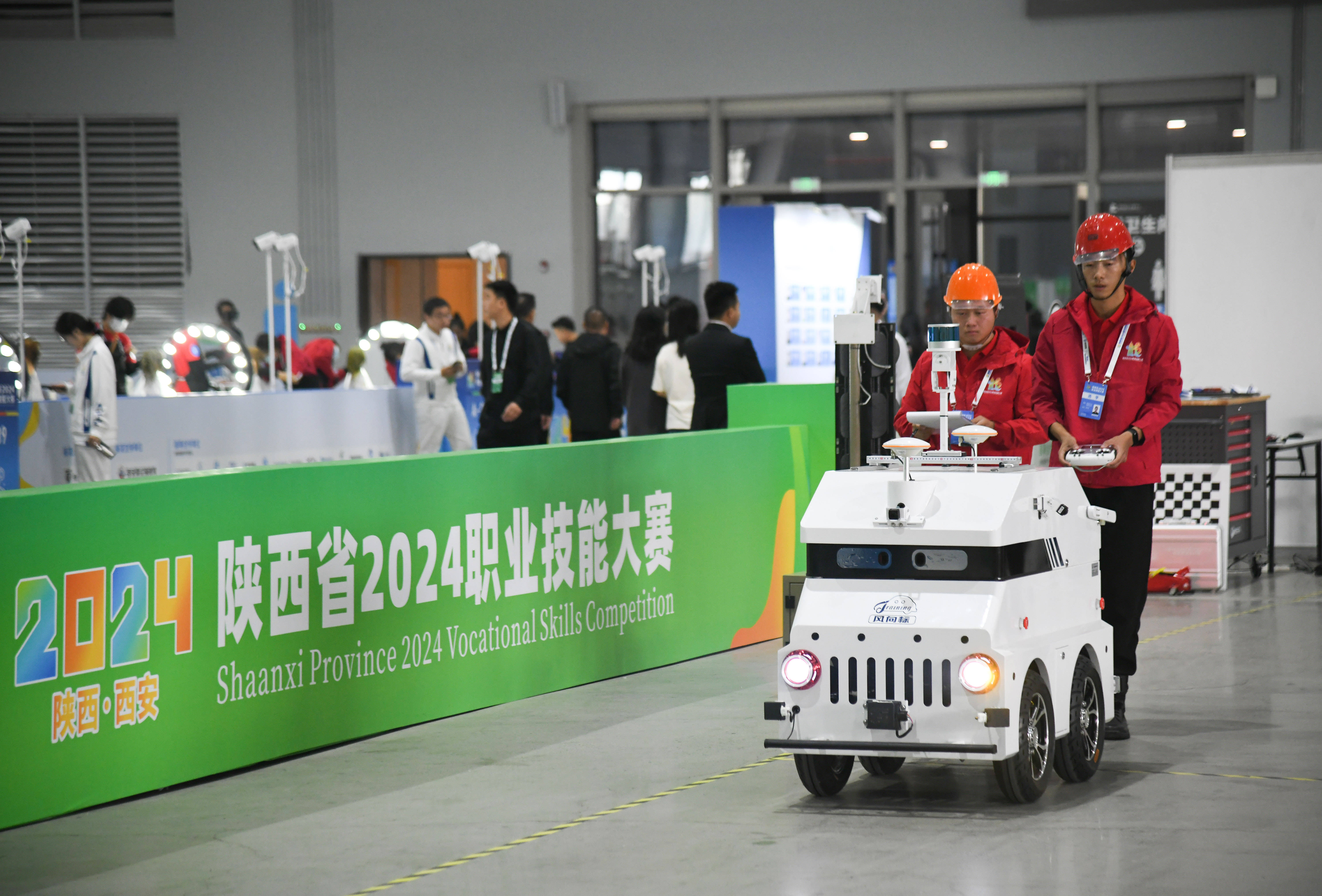 包含陕西中新战局激烈,球迷为比赛点赞的词条 包含陕西中新战局激烈,球迷为比赛点赞的词条