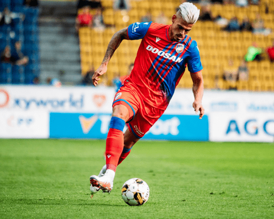 FB体育APP-谢菲联主场保持不败，坚守主场优势的简单介绍