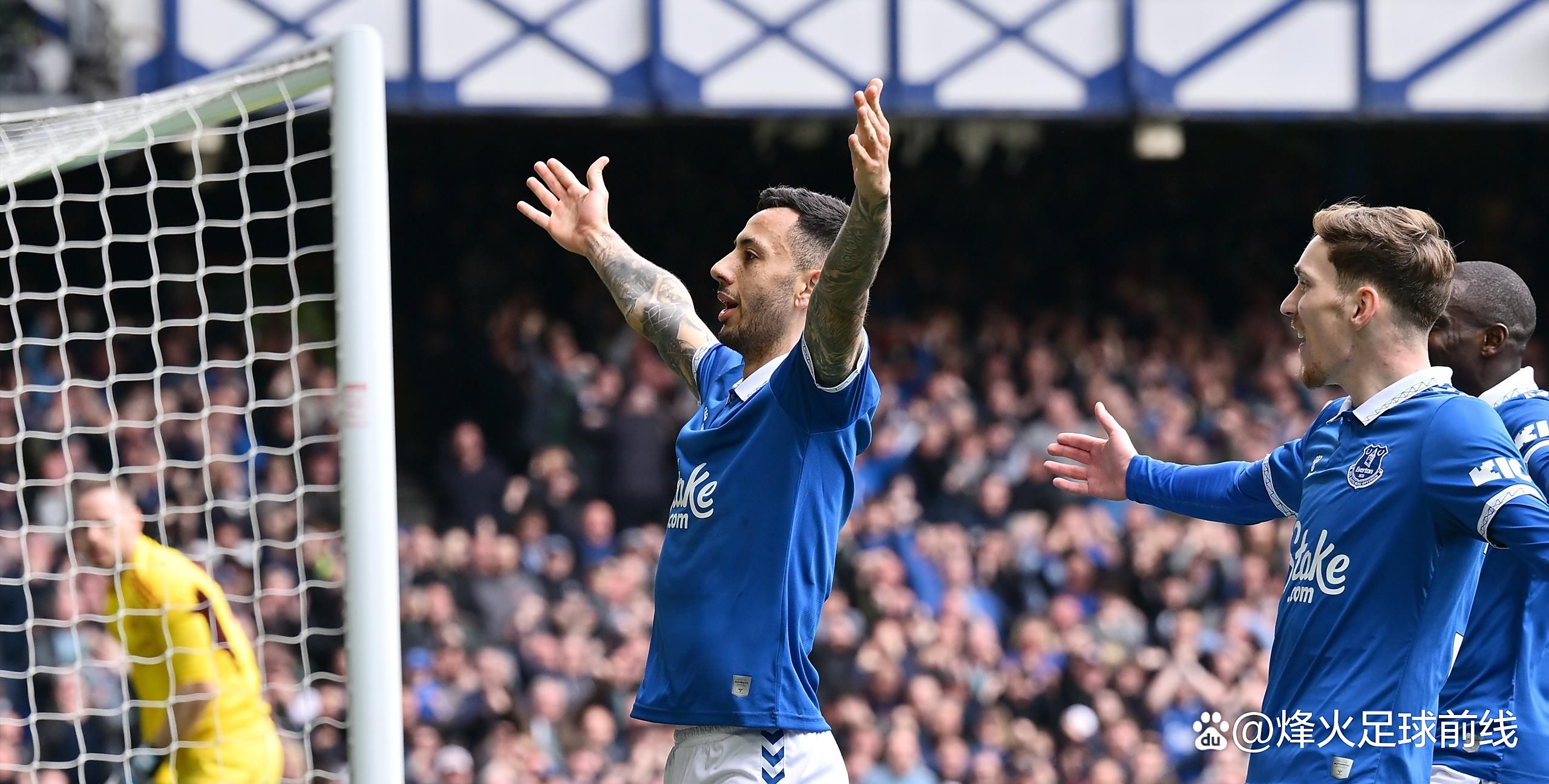 埃弗顿大胜稳住形势,脱离保级危险区 埃弗顿大胜稳住形势,脱离保级危险区