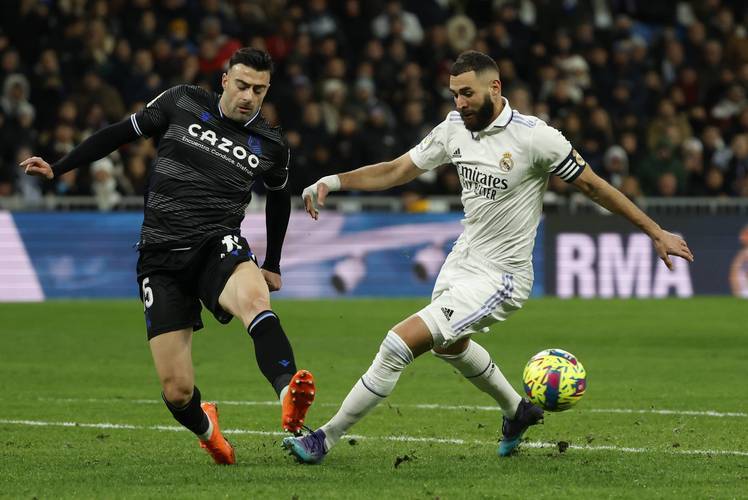 皇马客场逆袭,迈向冠军梦想! 皇马客场逆袭,迈向冠军梦想!