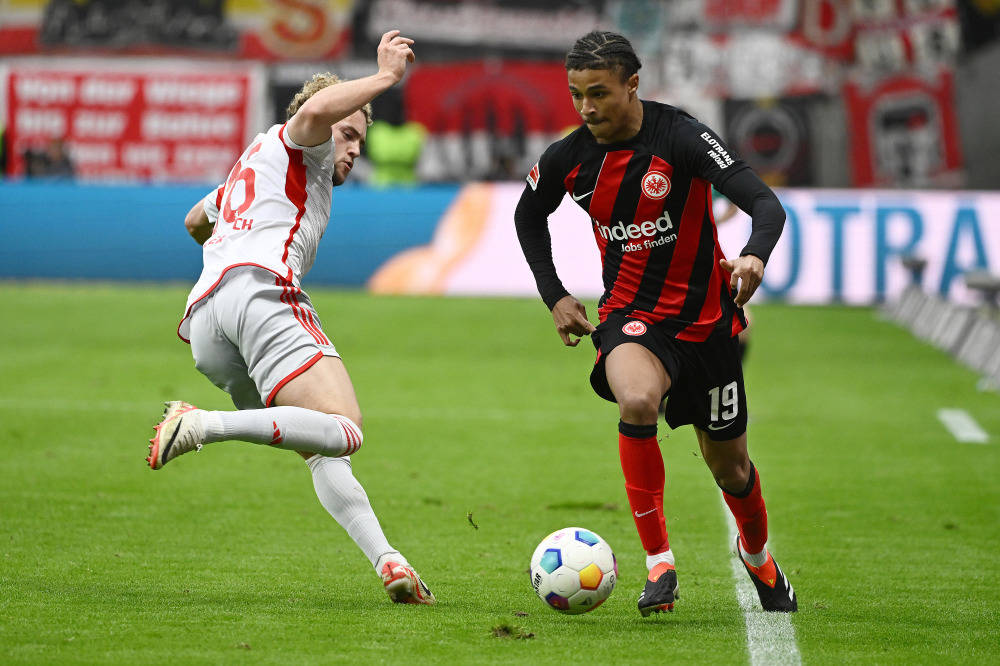 法兰克福客场惨败,球队需警惕 法兰克福客场惨败,球队需警惕