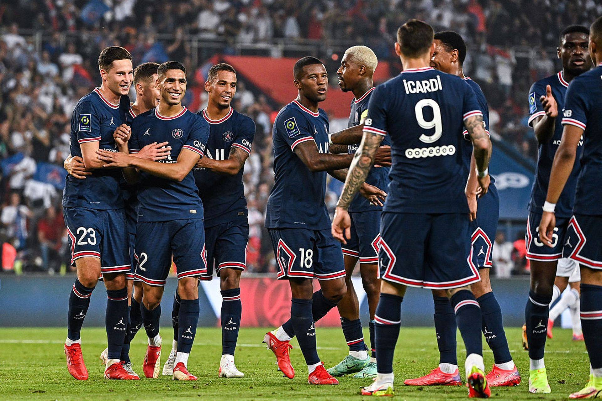 巴黎豪门重现辉煌,法甲霸主之路漫漫的简单介绍 巴黎豪门重现辉煌,法甲霸主之路漫漫的简单介绍