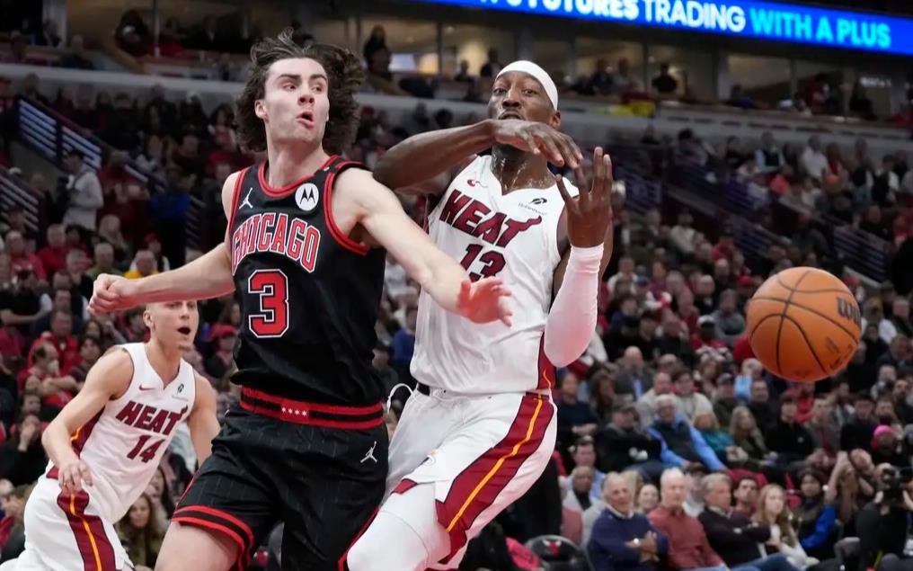 包含热火队不敌马刺队,全队努力不足遭遇失利的词条 包含热火队不敌马刺队,全队努力不足遭遇失利的词条