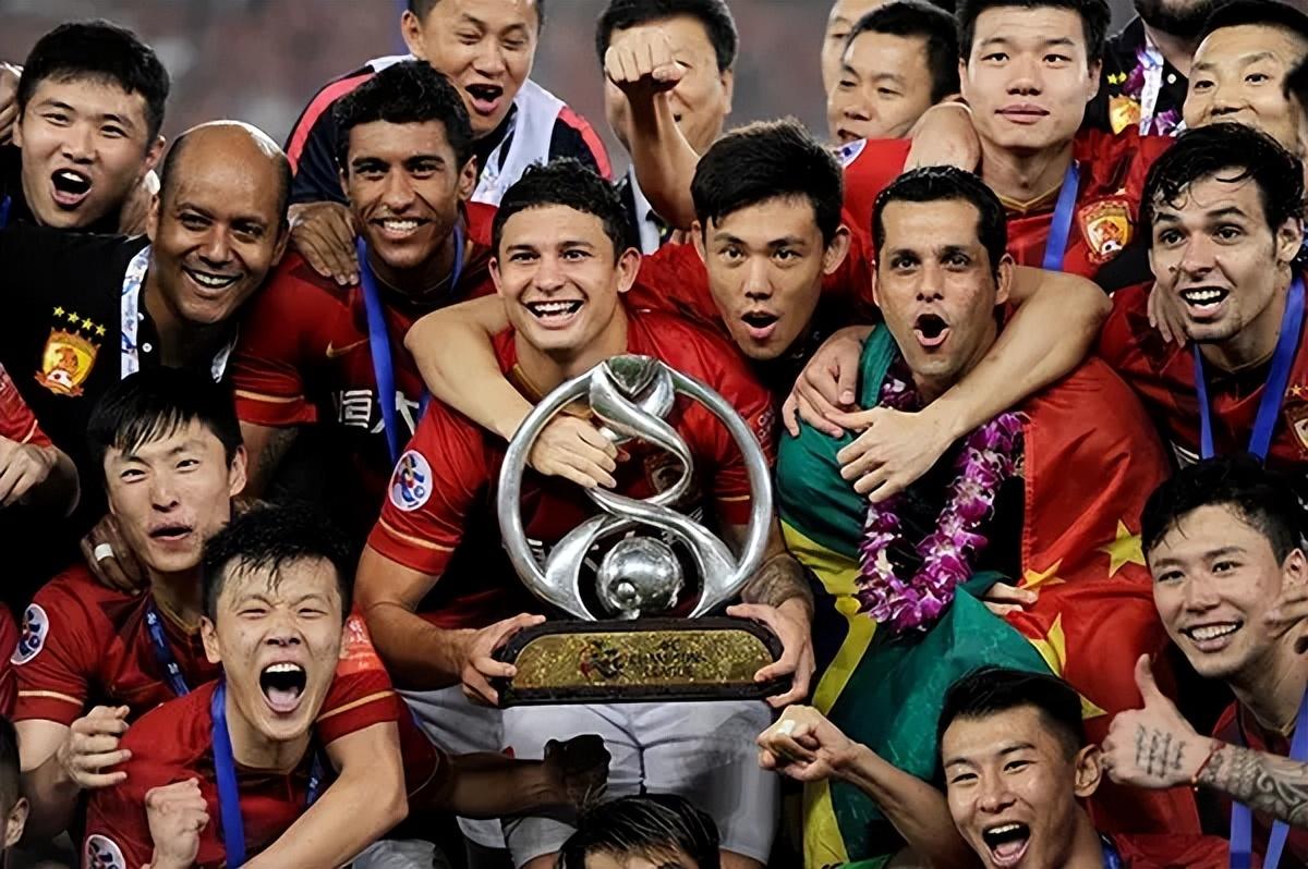 广州恒大夺取中超冠军! 广州恒大夺取中超冠军!