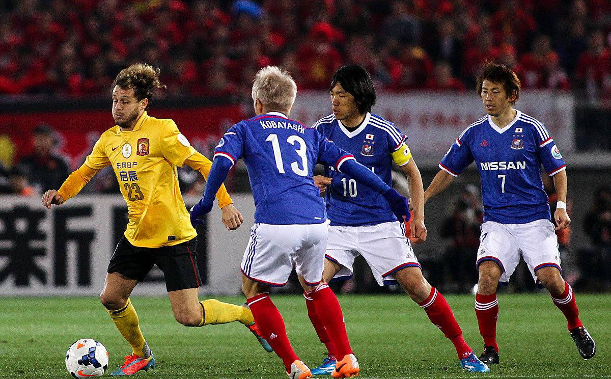 包含沙尔克04客场大胜勒沃库森,豪取关键胜利!的词条 包含沙尔克04客场大胜勒沃库森,豪取关键胜利!的词条