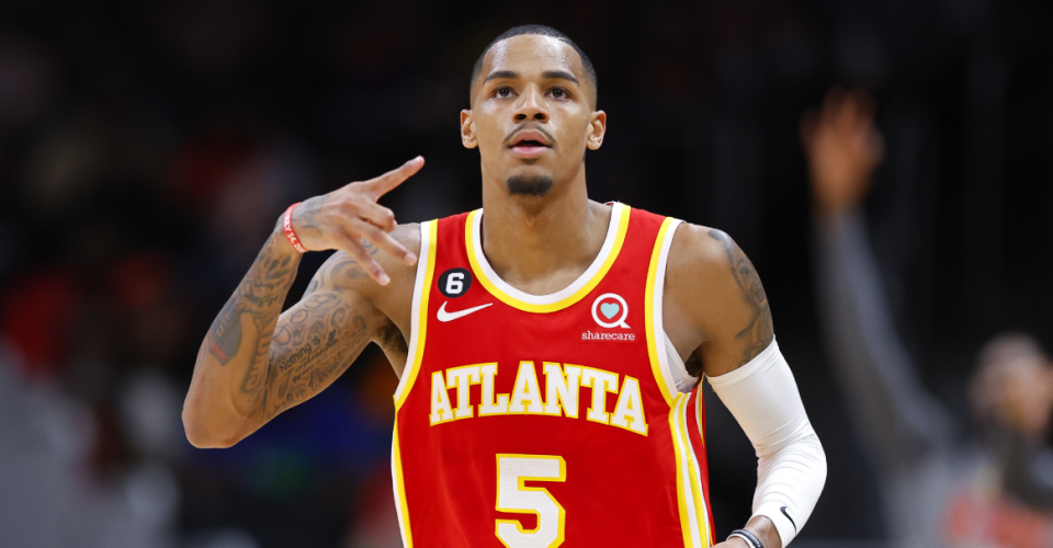 开拓者惜败老鹰保级形势严峻 开拓者惜败老鹰保级形势严峻