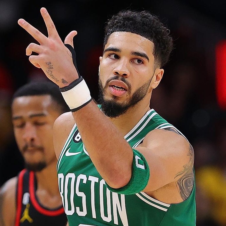 快船力克凯尔特人,伦纳德封盖压哨三分 快船力克凯尔特人,伦纳德封盖压哨三分