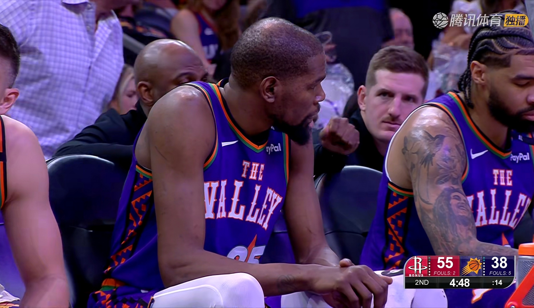 森林狼惜败马刺,遗憾失利 森林狼惜败马刺,遗憾失利