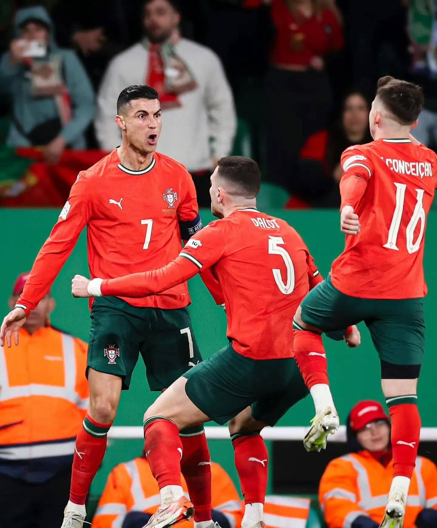 罗纳尔多双响力挺葡萄牙2-2德国 罗纳尔多双响力挺葡萄牙2-2德国